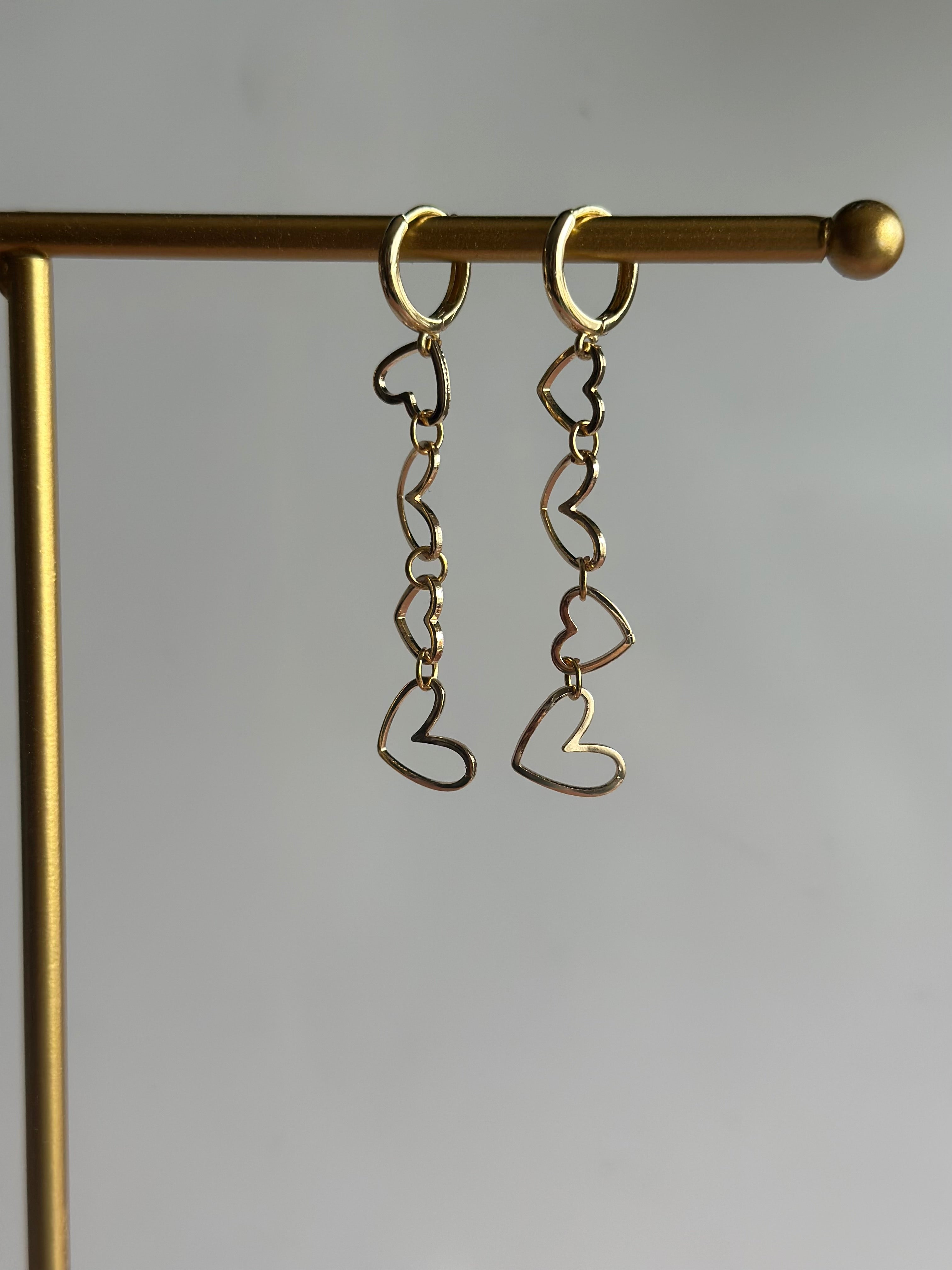 Pendientes Amore
